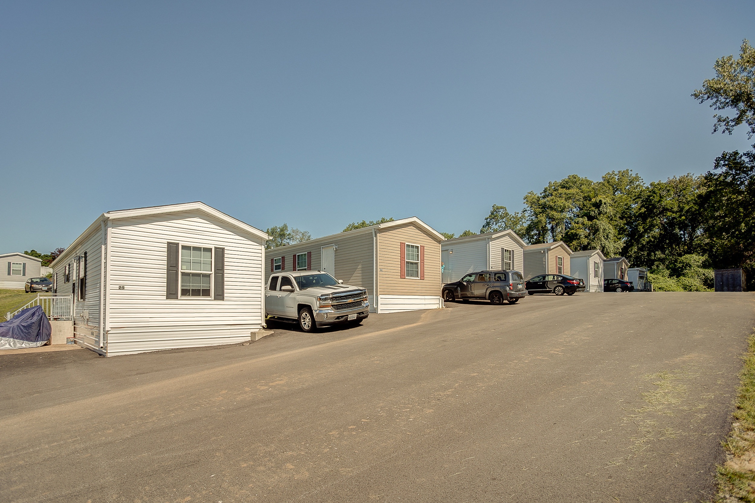 20 Coachlight Trailer Park